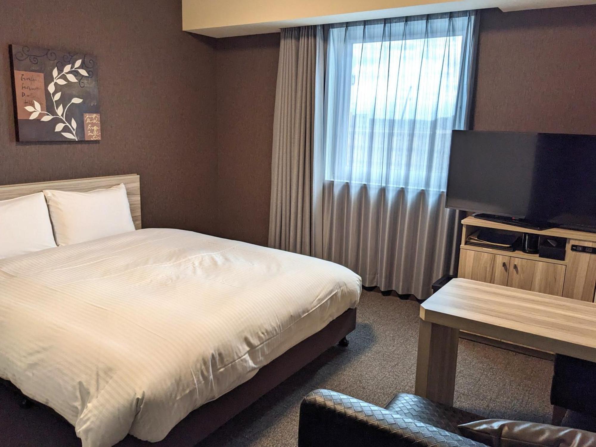 Hotel Route-Inn Chiba Hamano -Tokyowangando- Exteriör bild